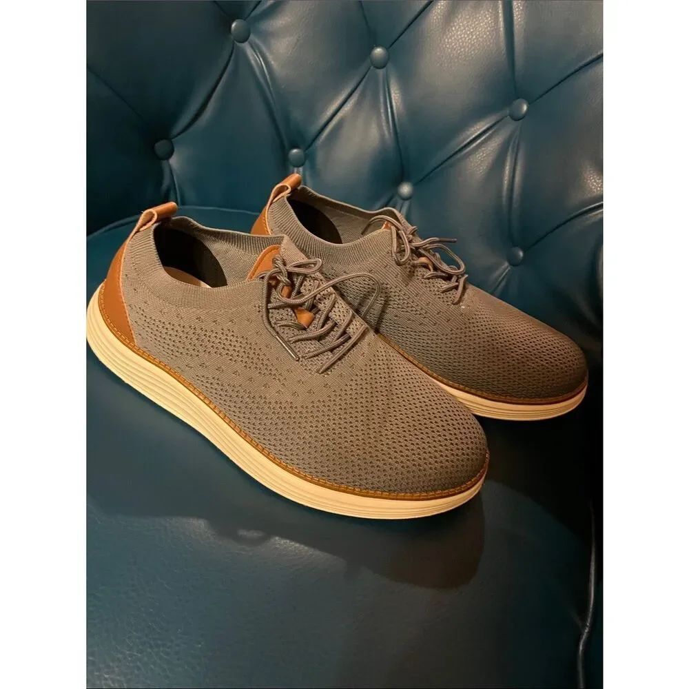 Men's Knit Lace-Up Sneakers in Gray with Brown Trim